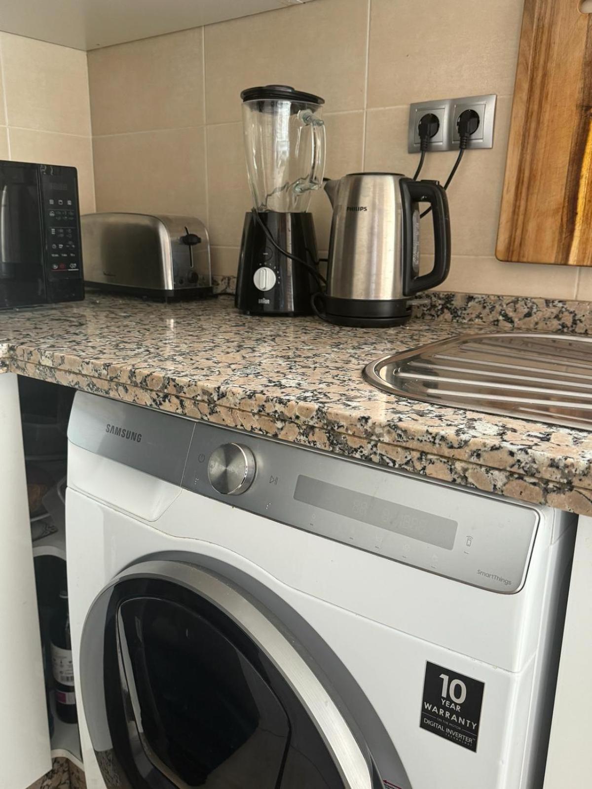 Acogedor Apartamento En Малага Экстерьер фото