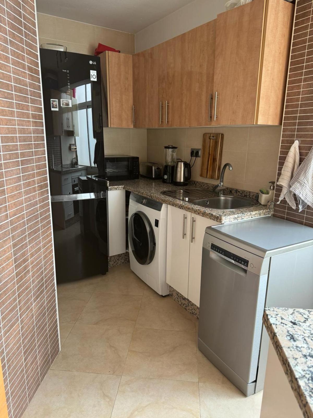 Acogedor Apartamento En Малага Экстерьер фото